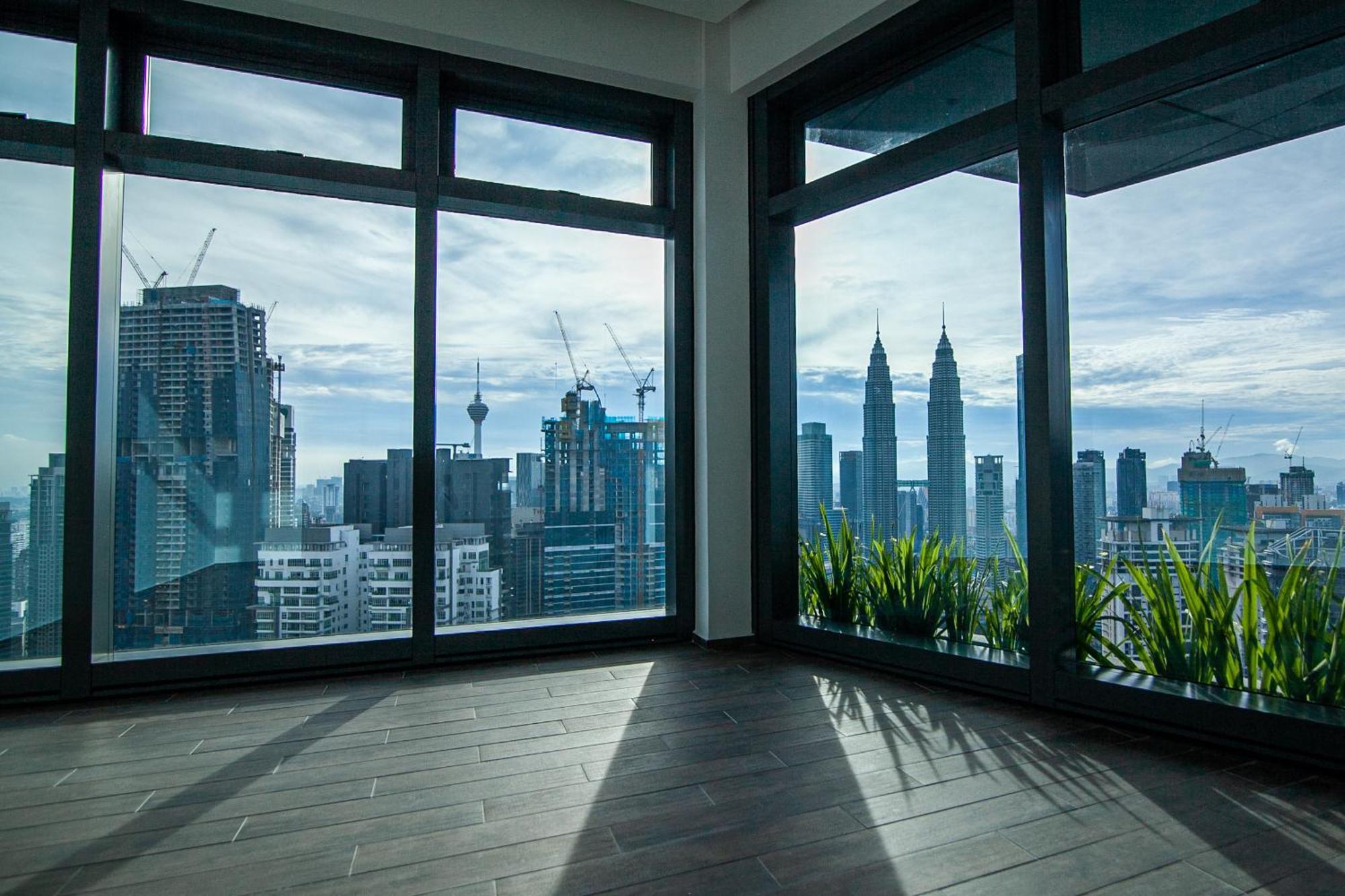 Eaton Residences Klcc By Plush Kuala Lumpur Buitenkant foto